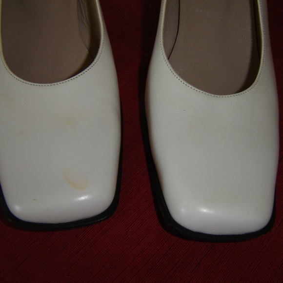BOTTICELLI White Leather Pumps Sz 37 Made in Italy - Picture 5 of 7